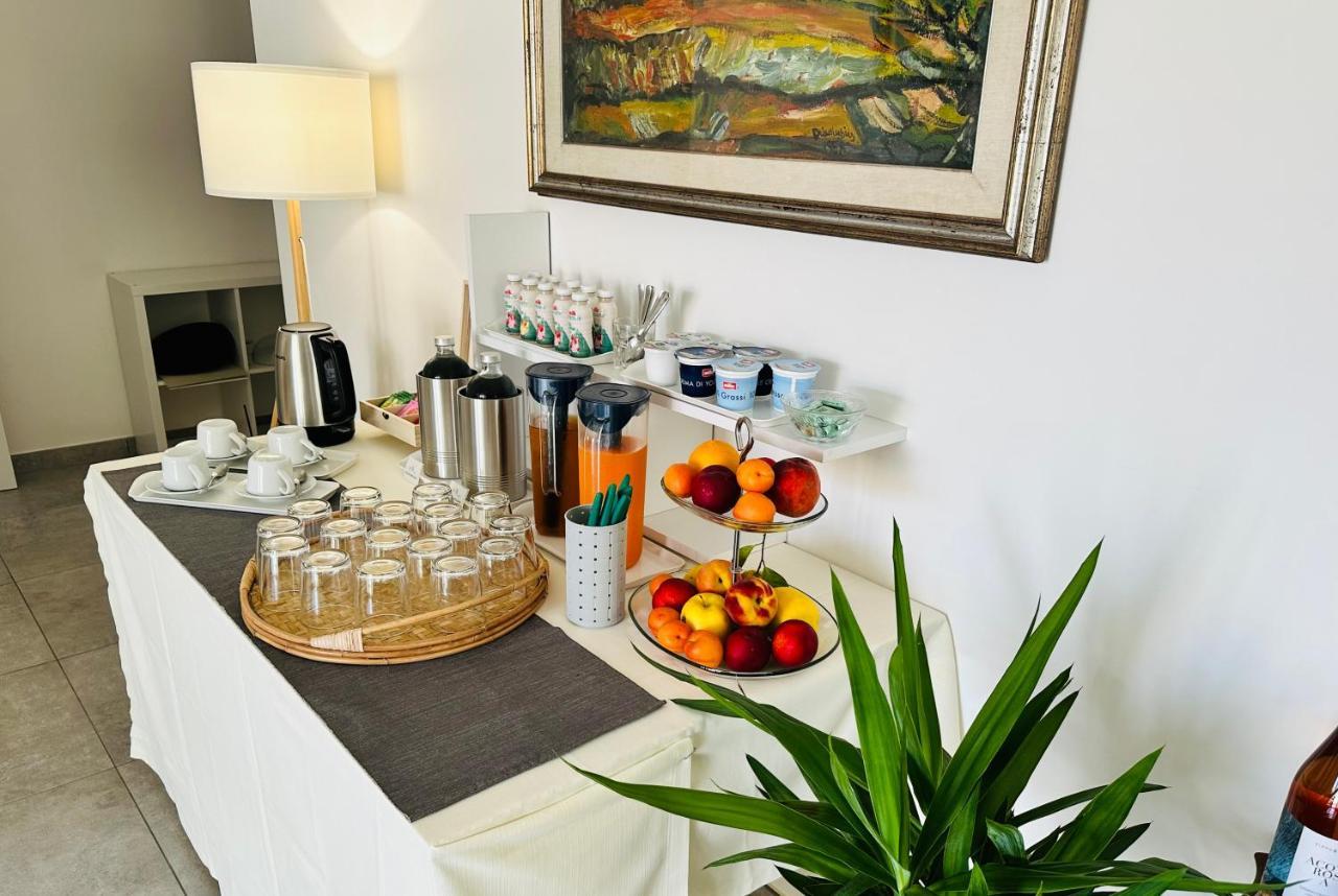 Invilla Bed&Breakfast - Quality Rooms ซานตามาเรีย ดิ กาสเตลลาบาเต ภายนอก รูปภาพ